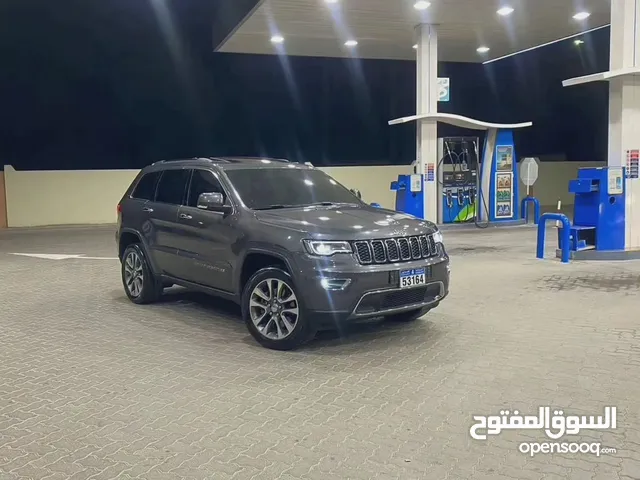 Used Jeep Grand Cherokee in Muscat