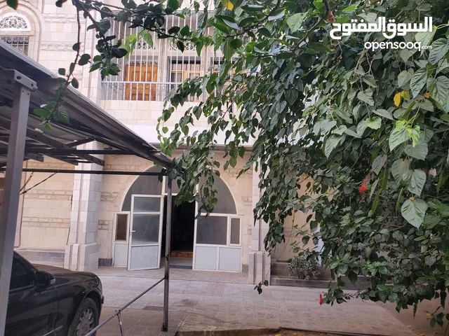 160 m2 3 Bedrooms Townhouse for Rent in Sana'a Al Wahdah District