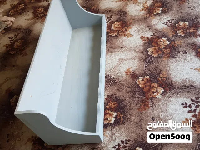 خشب متين للبيع