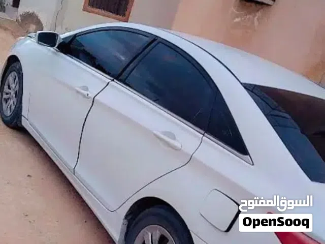 2011 هيونداي سوناتا Eco