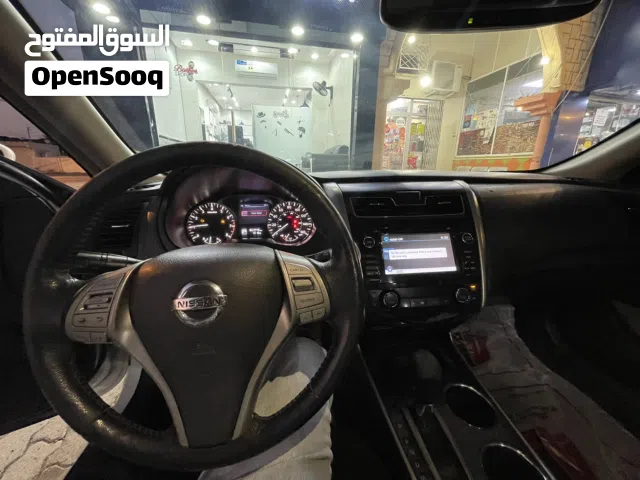 Nissan Altima 2014 modal