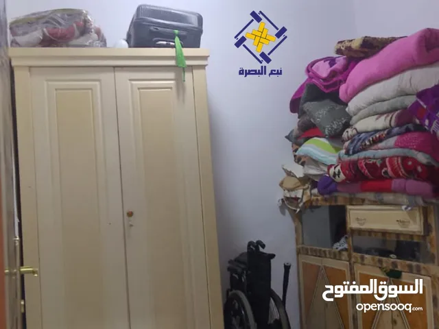170 m2 4 Bedrooms Townhouse for Sale in Basra Manawi Lajim