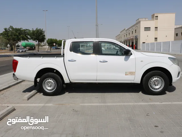 Nissan Navara SE A/T 2020 Free Accident