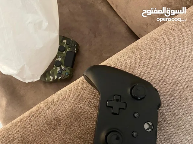 Xbox Controller in Central Governorate