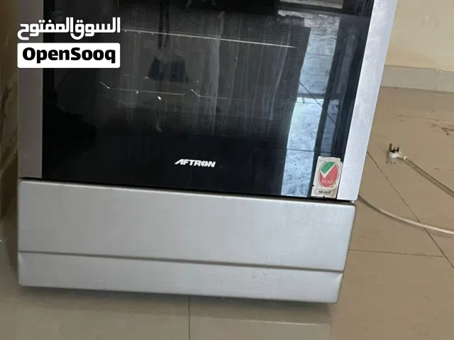 طباخ فرن 4 عيون 60*60 بحالة ممتازة في عجمان