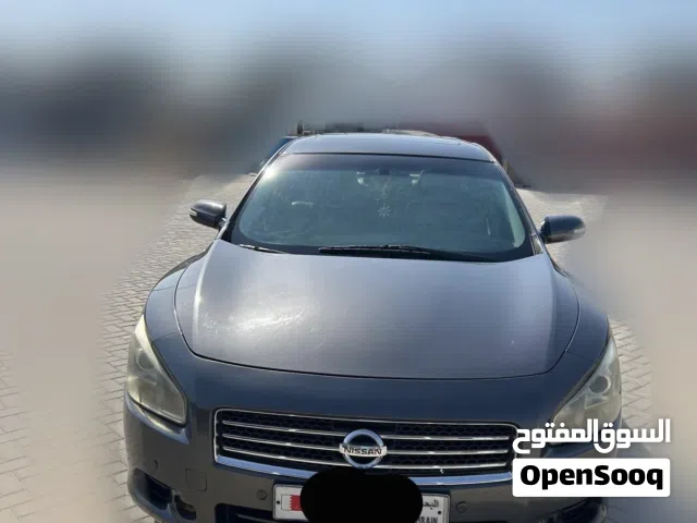 Nissan Maxima 2012
