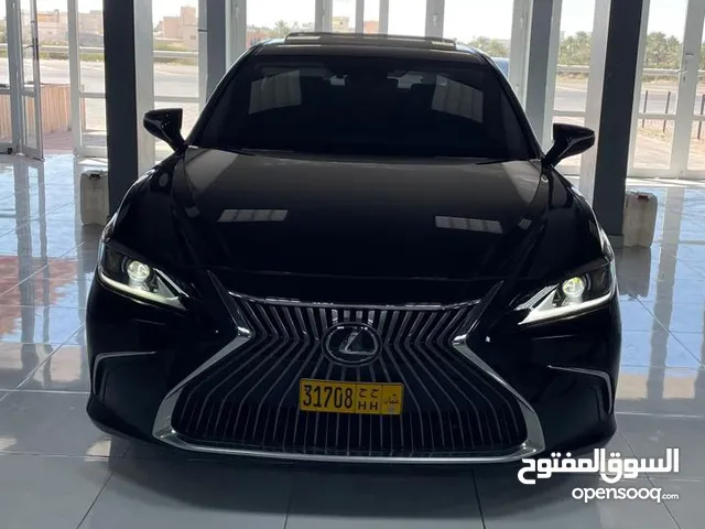 Used Lexus ES in Muscat