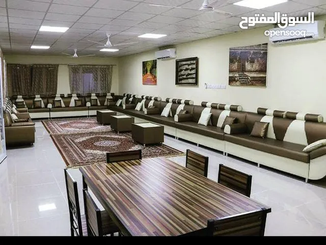 4 Bedrooms Chalet for Rent in Al Batinah Barka