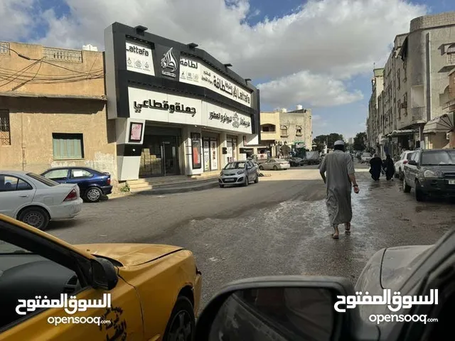 بيت تجاري الهظب بدري قرب مجمع الصحي