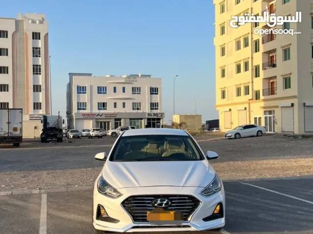 Hyundai Sonata SE in Al Dhahirah