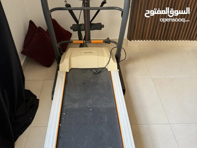 جهاز المشي الكهربائي من يورو سبورت استعمال نظيف (Euro Sport