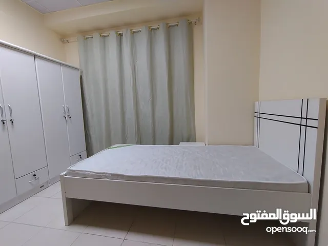 للايجار غرفة التعاون مخرج دبي اول ساكن