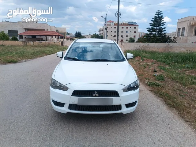 مستوبيشي Ex 2015