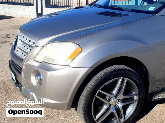 2010 مرسيدس بنز الفئة-M ML 550