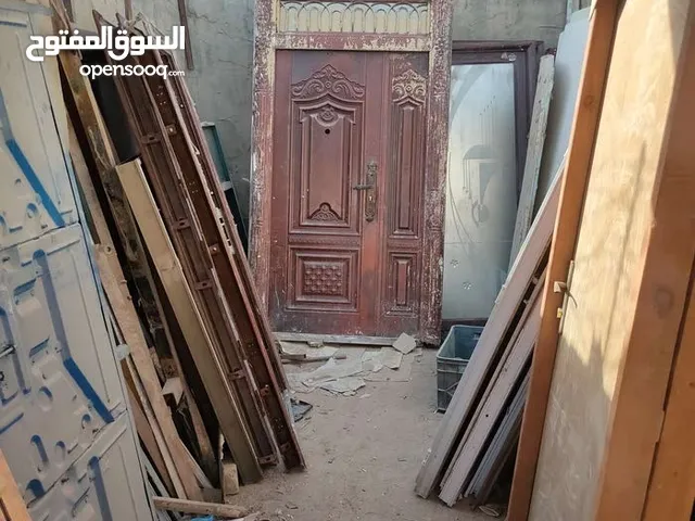 باب تركي مستخدم نضيف