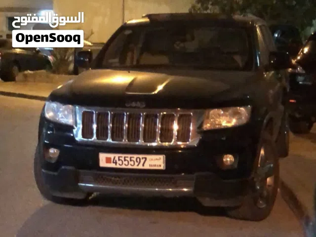 2012 جيب جراند شيروكى Limited