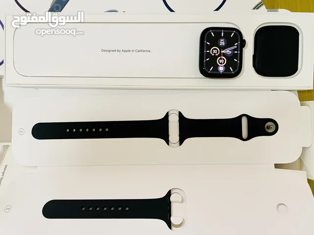 Apple Watch Series 8 with Extra Bands