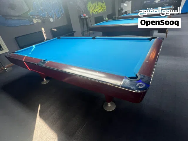 طاولات بلياردو للبيع مستعملة بحالة ممتازة