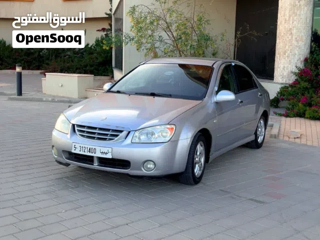 2003 كيا سيراتو GT-Line