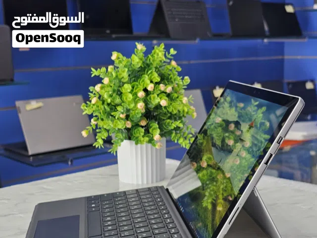 Microsoft  Surface pro 5 Processor i5 Genration 7th  8gb ram 256gb ssd  2k resolution  Touchscreen