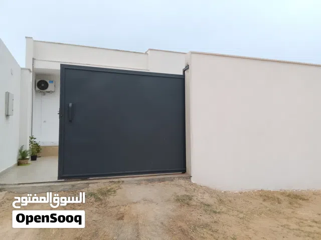 60 m2 1 Bedroom Townhouse for Sale in Tripoli Tajura