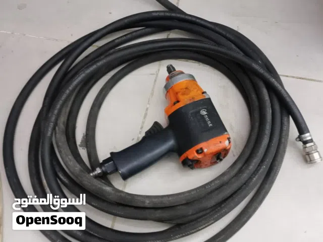 معدات ورشة سيارات