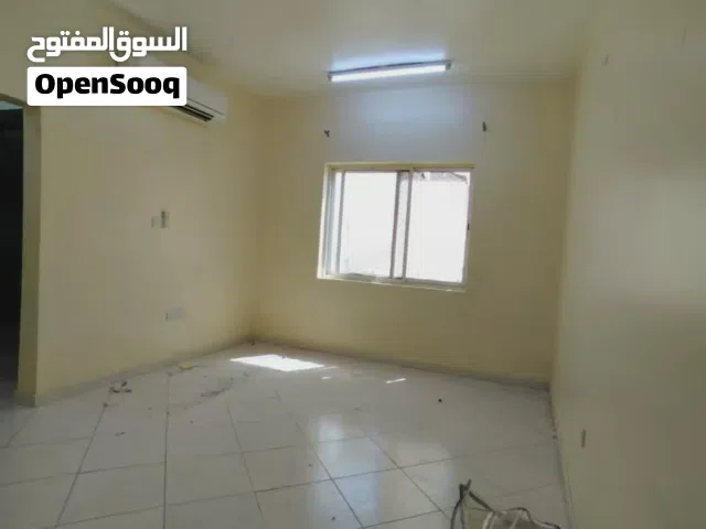 للايجار شقه في بنايه غرفتين صاله 3 حمام مطبخ عقد موثق ب 31 الف 4 دفعات الموقع الجيمي