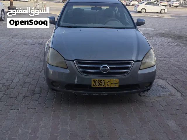 نيسان التيما 2007 موديل رمادي مستعملة ببحالة جيدة مع مواصفات أمريكية