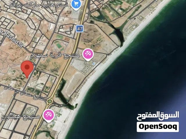 ارض سكنية في صلالة للبيع  بمساحة فوق 16الف متر مربع  بمنطقة عوقد الشمالية قريب ميناء صلالة