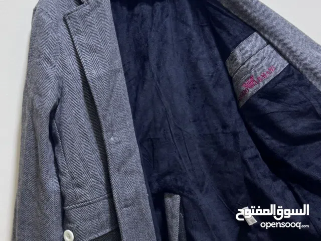 جاكيتات اصليه وغير مستخدمه