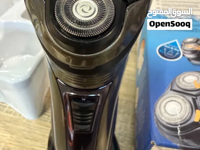 ماكنة حلاقة شحن فلبس الاصلية لقط ماركة عالمية حلاقة صفر شحن بعد ما تحتاج الحلاق