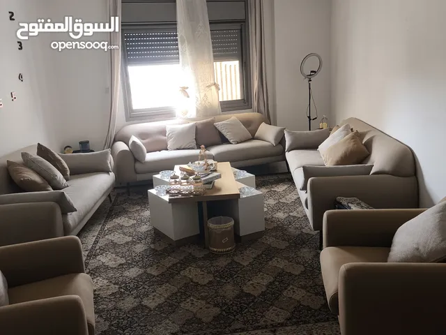 شقة مشطبة 165 متر