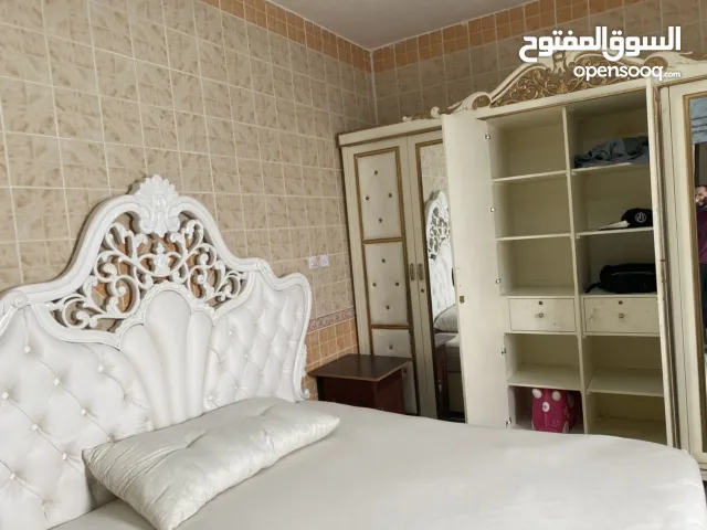 غرفة نوم ملكية مصنوعة على التوصية كاملة للمتزوجين