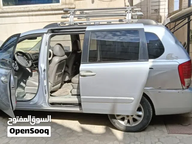 2006 Kia Sedona Standard