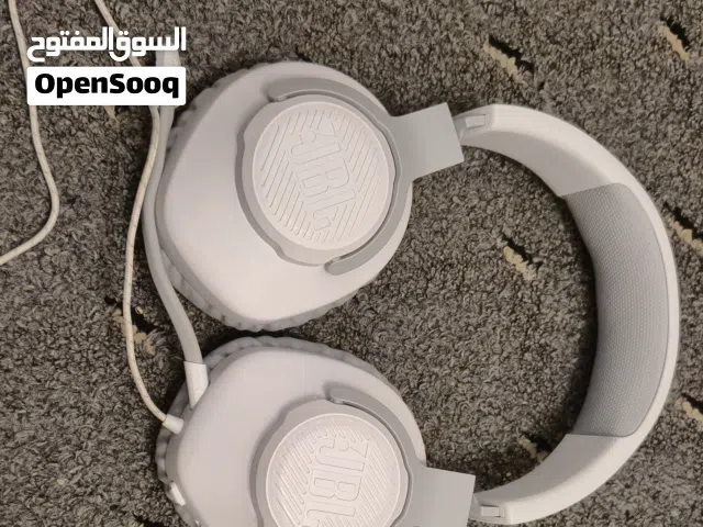 JBL Quantum 100 Gaming Headphones.