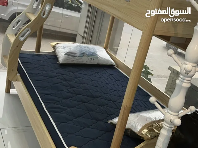 تخت طابقين للاطفال خشب اصلي السعر 1300 بدل 2400