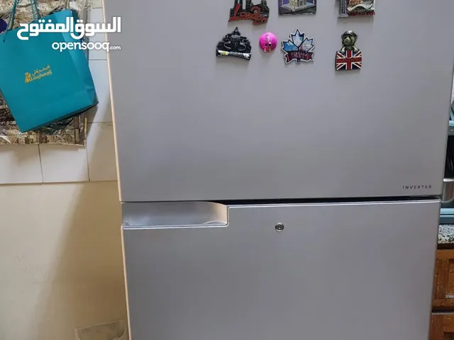 Toshiba 330L Grey Refrigerator – Excellent Condition, Energy Efficient & Spacious