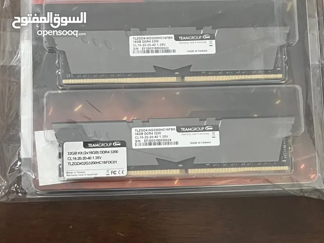 TEAMGROUP 32 GB Gaming RAM DDR4 3200 Mhz CL16