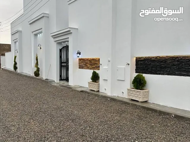 110 m2 2 Bedrooms Townhouse for Sale in Tripoli Ain Zara
