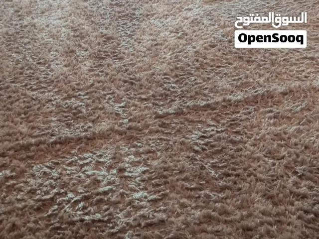 بساط مستعمل مساحة 4في8