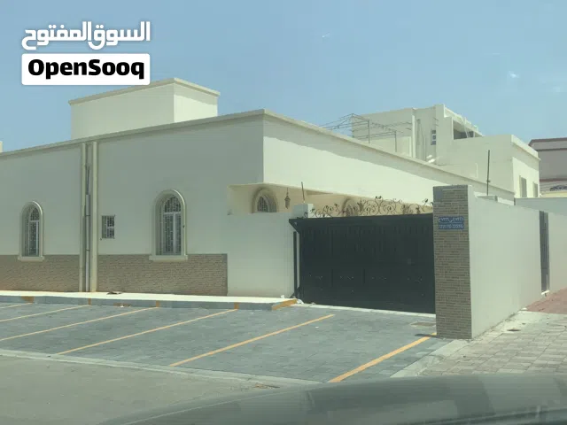 700 m2 More than 6 bedrooms Villa for Rent in Muscat Seeb