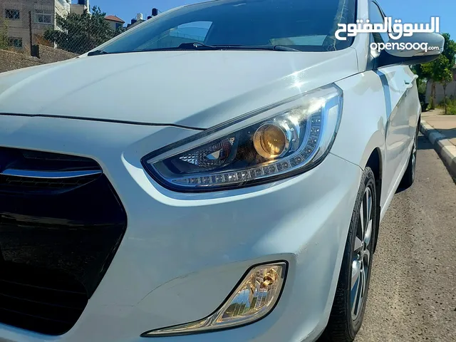 هونداي اكسنت ماتور 1600 بنزين، 4 غيار