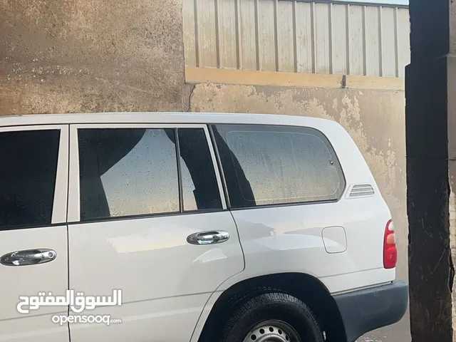 Used Toyota Land Cruiser in Al Batinah