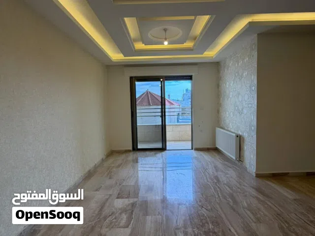 شقة طابق اول سوبر ديلوكس مساحة 150 متر في أجمل مناطق منطقة الجبيهة حي المنصور