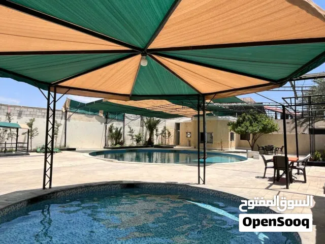 2 Bedrooms Chalet for Rent in Damascus Other