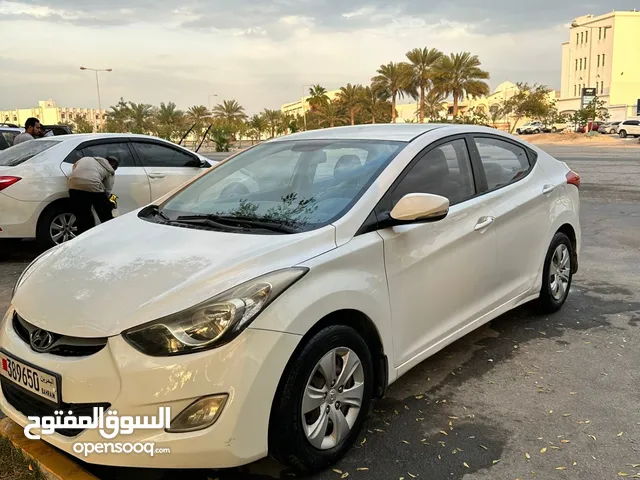 Hyundai Elantra Standard in Northern Governorate