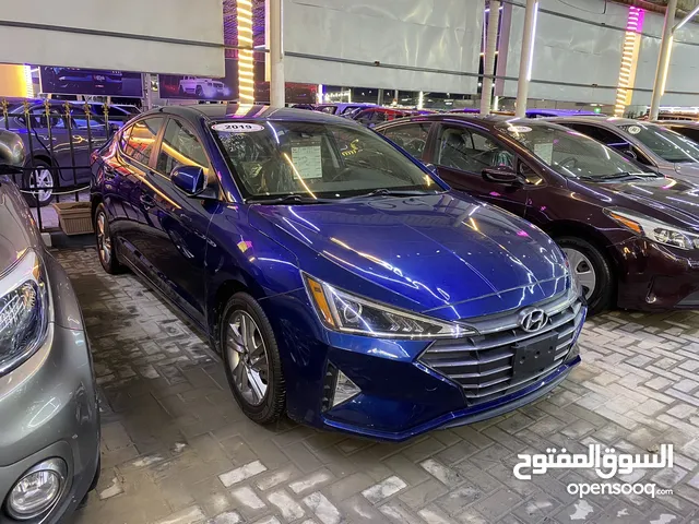 Hyundai Elantra SEL 2019 2.0L