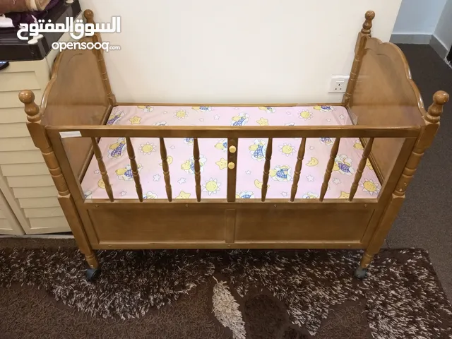 سرير بيبي....