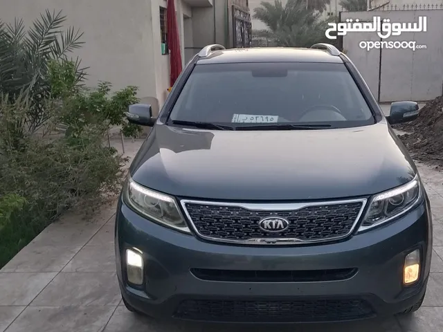 Used Kia Sorento in Basra