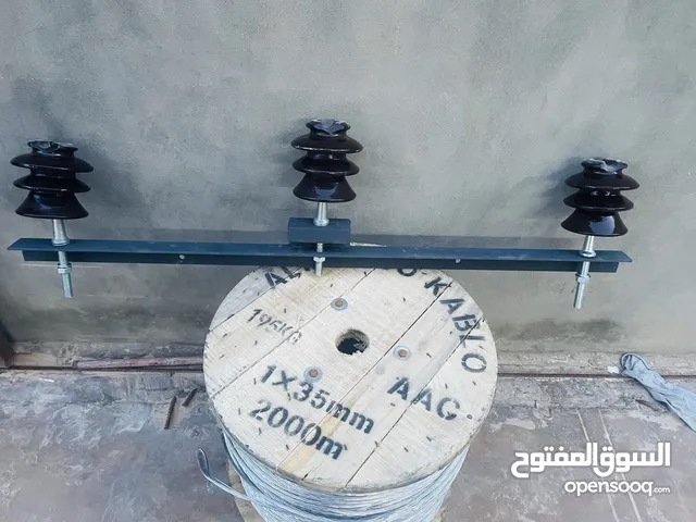مناسل بي العوازل